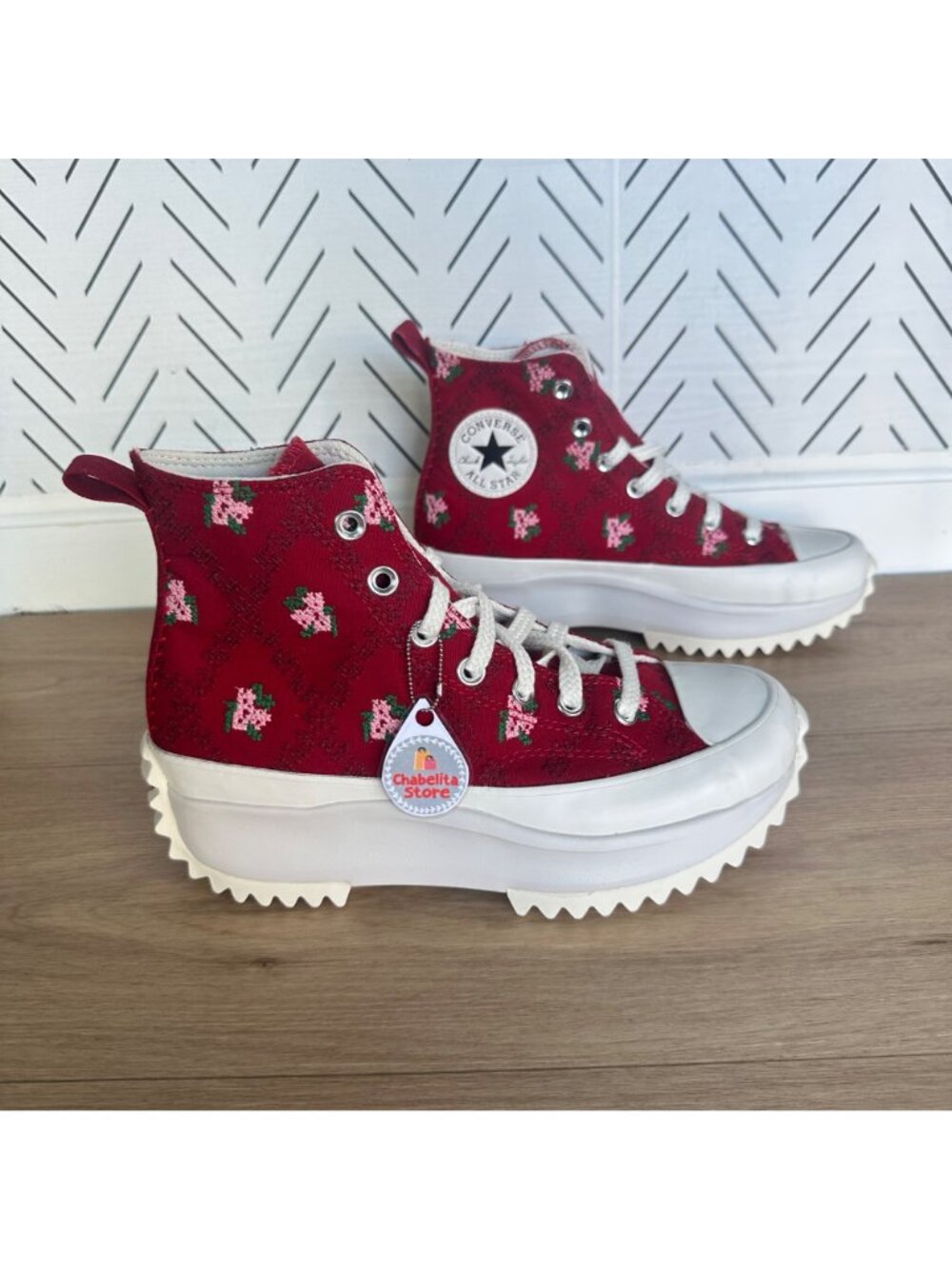 ✨Converse Run Star Hike Sz 6 Men's shoes Cross Stitch Roses Sneakers A14885C New - Picture 2 of 9